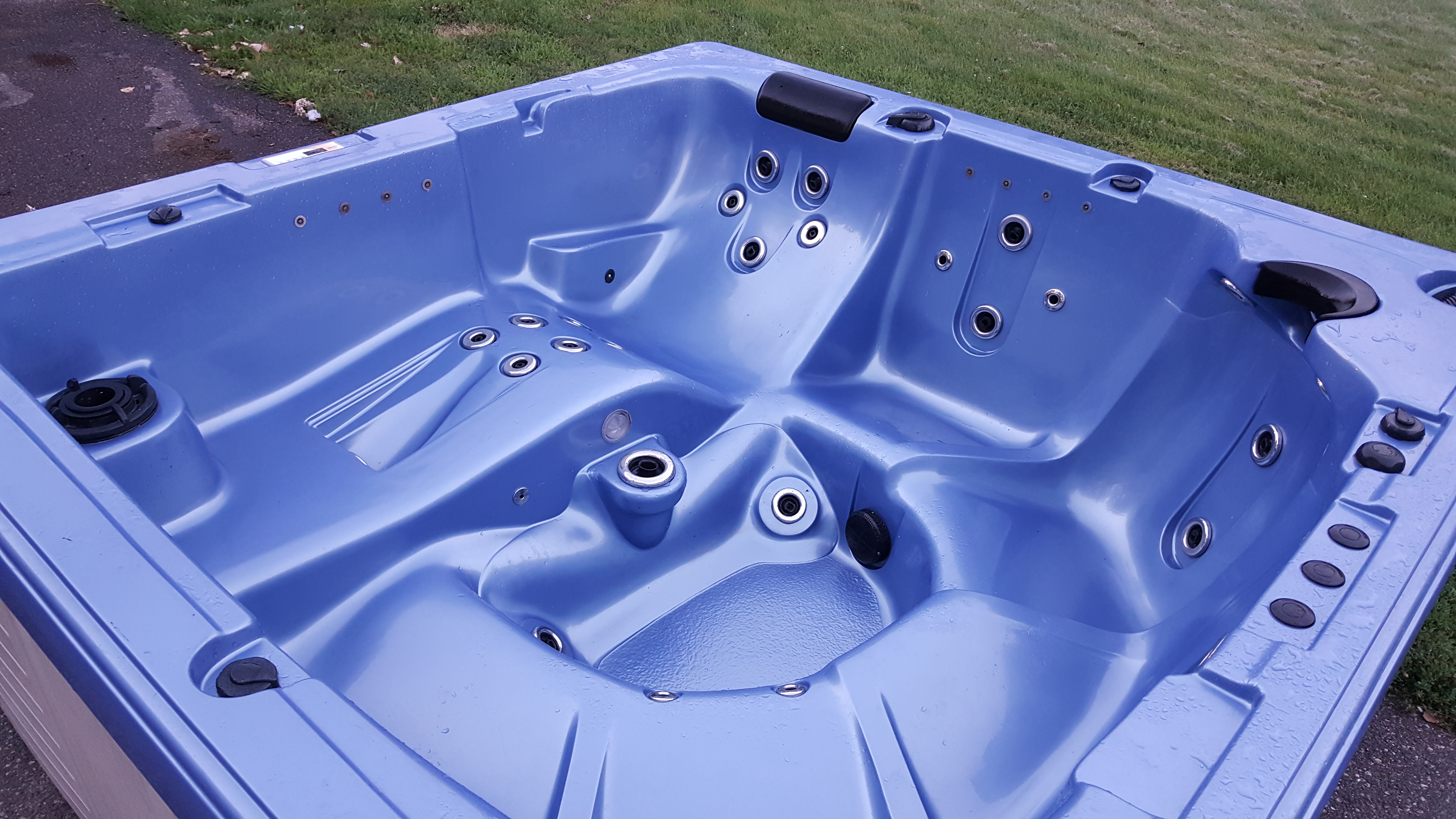 Hottubs/20160802_203847.jpg