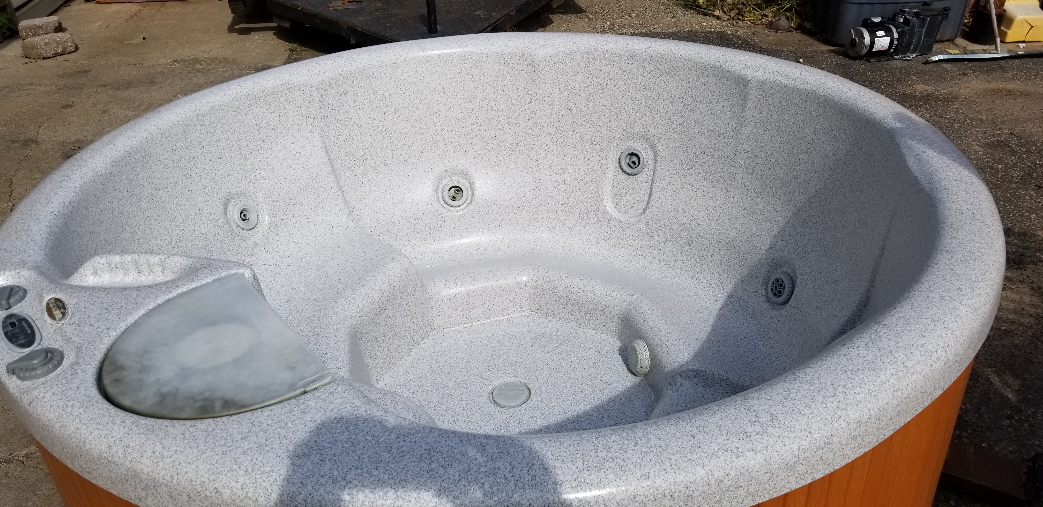 Hottubs/20180924_123151.jpg