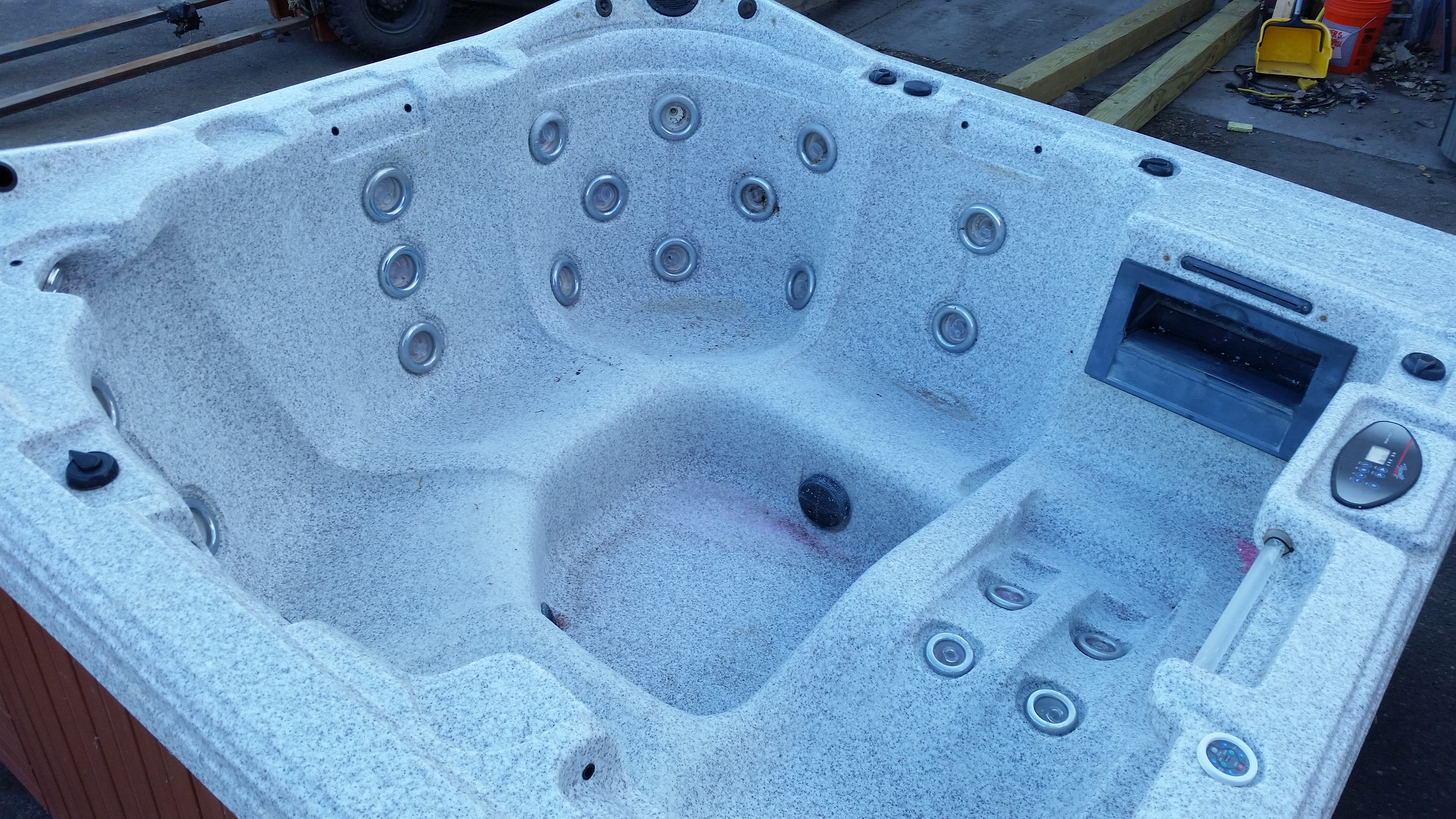 Hottubs/dynastyspa032.jpg